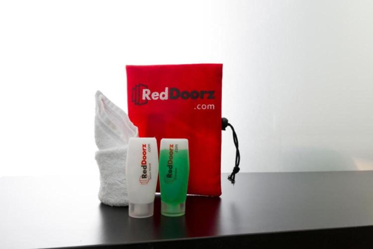 Reddoorz Plus Near Stie Ykpn Maguwo Kültér fotó